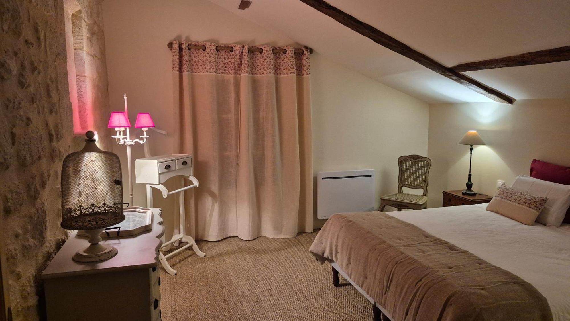 Chambre Saint Emilion - Le Clos D'Antan Les Artigues-de-Lussac Exteriér fotografie